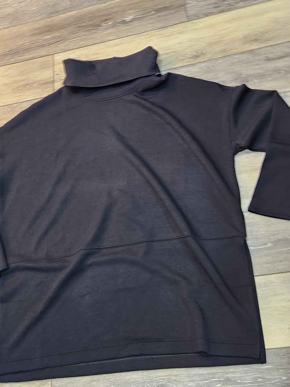SPANX Air Essential Black Tunic Sweatshirt Size 1X - Picture 4 of 10